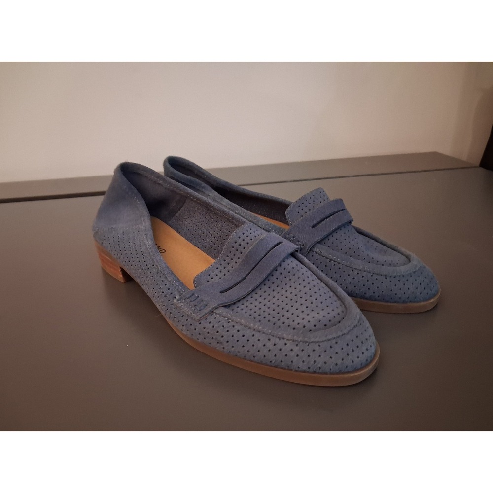 Lucky Brand Blue Suede Perforated Penny Loafers Size 7.5M Low Stacked Heel